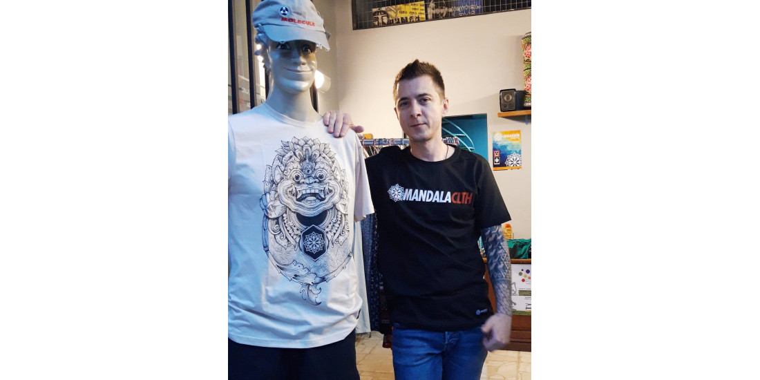 Steeve Sai aka Hudd Wearing Mandala Clothing