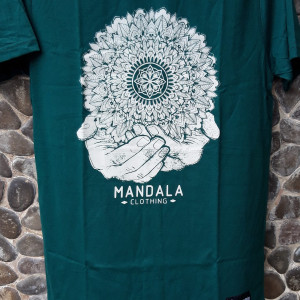 TShirt Mandala Hands Dark Green
